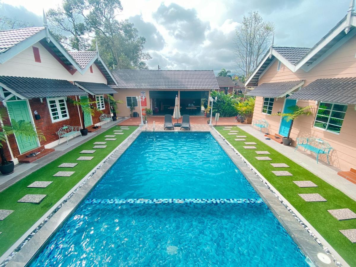 Gading Chalet Kuala Terengganu Exterior photo