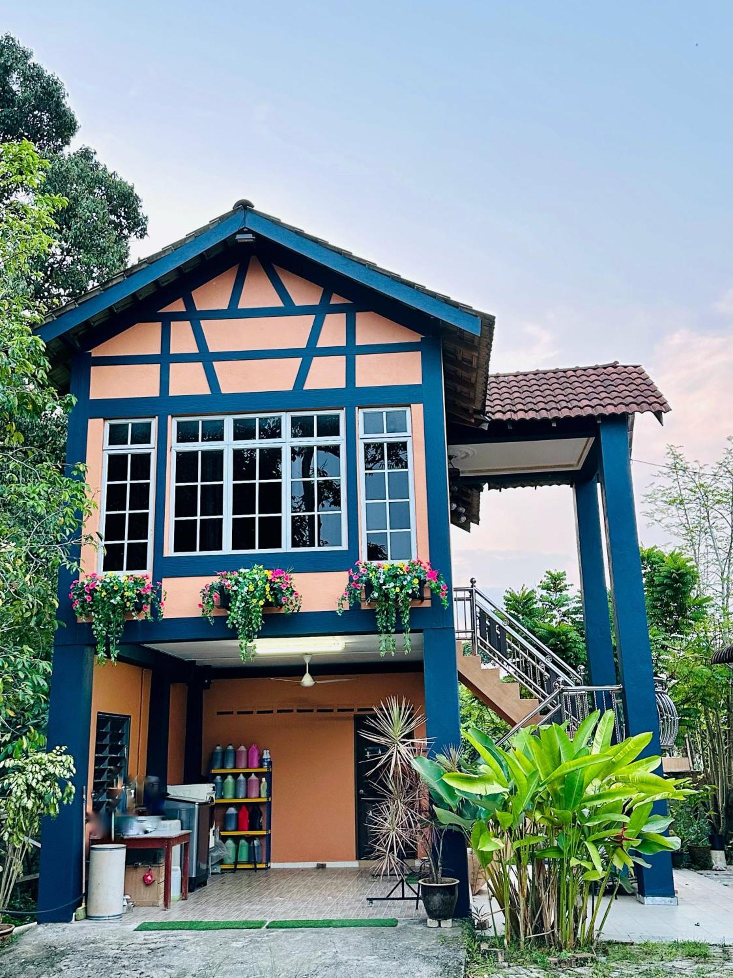 Gading Chalet Kuala Terengganu Exterior photo